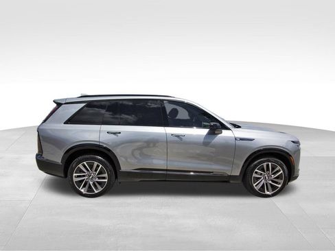 New 2027 Cadillac Vistiq Sport AWD/4WD image 5
