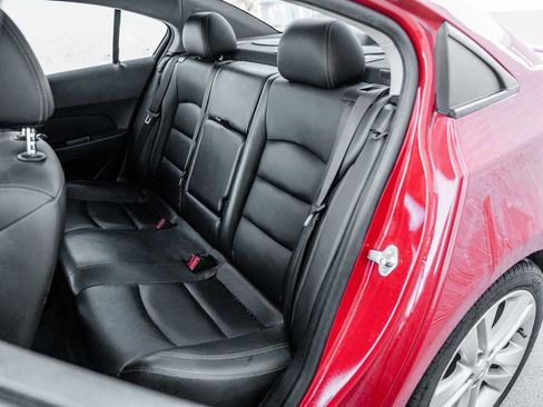 Used 2012 Chevrolet Cruze LTZ w/ RS Package image 8