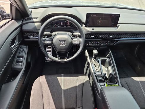 Used 2023 Honda Accord Sport image 28