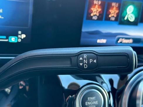 Certified 2025 Mercedes-Benz GLA 250 GLA 250 4D Sport Utility 4MATI image 25