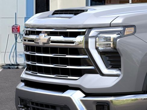New 2026 Chevrolet Silverado 2500 LTZ AWD/4WD image 13