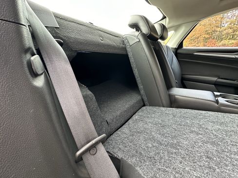 Used 2014 Ford Fusion Titanium image 35