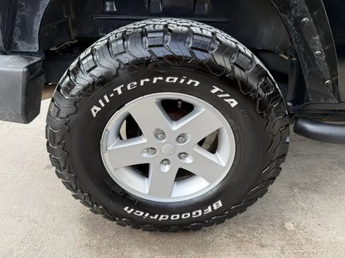 Used 2018 Jeep Wrangler Sport AWD/4WD image 33