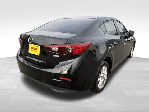 Used 2016 MAZDA MAZDA3 i Sport w/ Preferred Equipment Package image 9