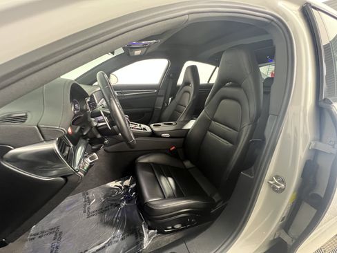 Certified 2023 Porsche Panamera Platinum Edition RWD image 5