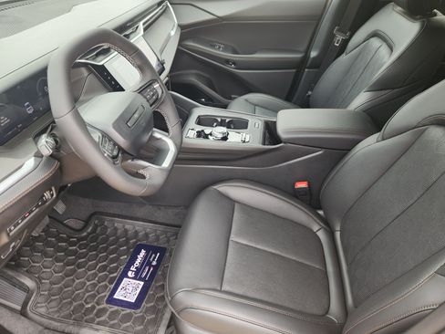 New 2026 Jeep Cherokee Overland w/ Advanced Pro Tech Group AWD/4WD image 10