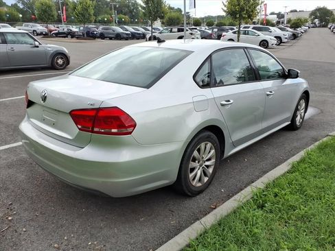 Used 2014 Volkswagen Passat 1.8T Wolfsburg Edition FWD image 2