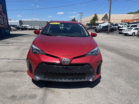 Used 2017 Toyota Corolla SE w/ Carpet Mat Package (TMS) FWD image 5