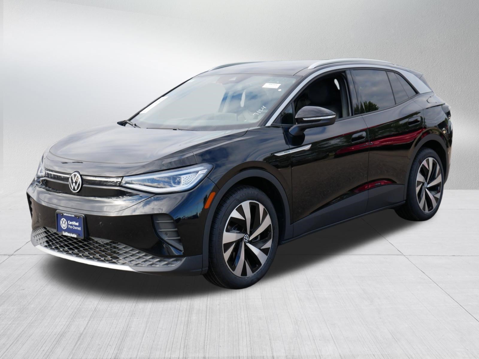 Certified 2022 Volkswagen ID.4 Pro S w/ Gradient Package RWD image 3