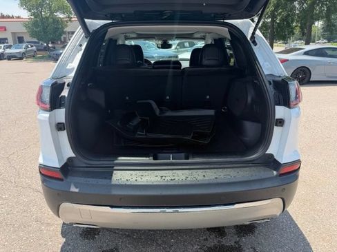 Used 2020 Jeep Cherokee Limited AWD/4WD image 13