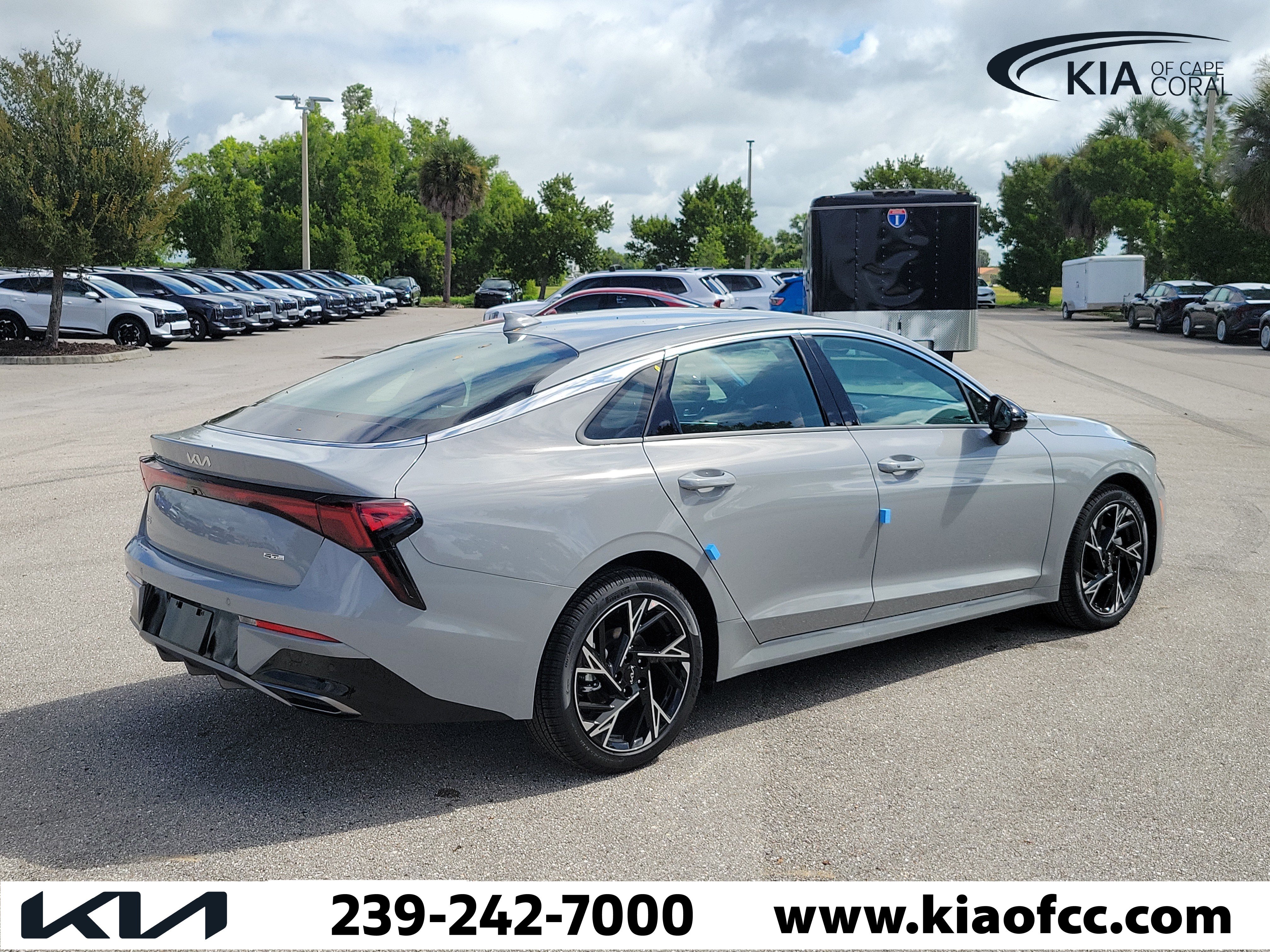 New 2026 Kia K5 GT-Line w/ GT-Line Red Interior Package FWD image 6