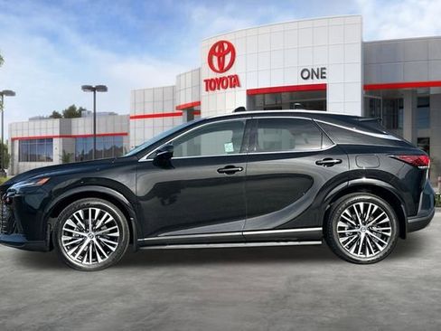 Used 2024 Lexus RX 350 w/ Convenience Package image 8