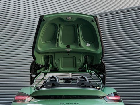 Certified 2024 Porsche 718 Boxster Spyder RS RWD image 35