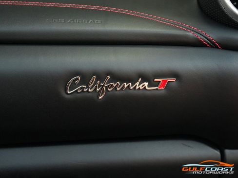 Used 2015 Ferrari California T image 40