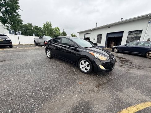 Used 2012 Hyundai Elantra GLS w/ Preferred Pkg 3 FWD image 14