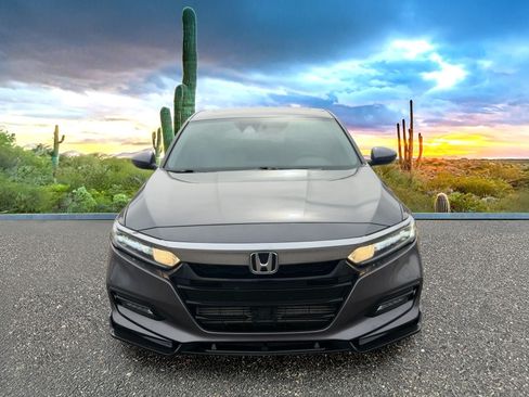 Used 2019 Honda Accord EX image 9