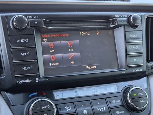 Used 2018 Toyota RAV4 XLE image 15