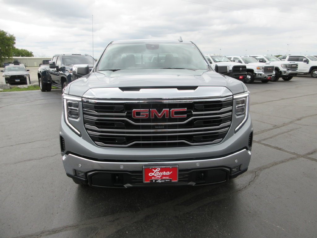 Certified 2024 GMC Sierra 1500 SLT w/ SLT Premium Plus Package AWD/4WD image 13