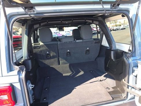 Used 2025 Jeep Wrangler Unlimited Sahara w/ Safety Group image 49