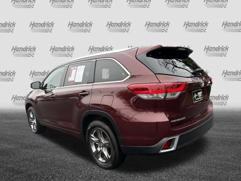 Used 2017 Toyota Highlander Limited Platinum image 8