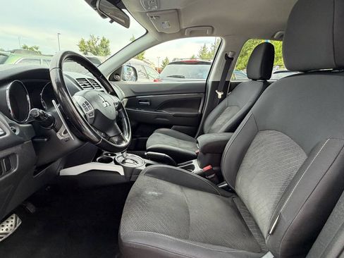 Used 2013 Mitsubishi Outlander Sport LE AWD/4WD image 7