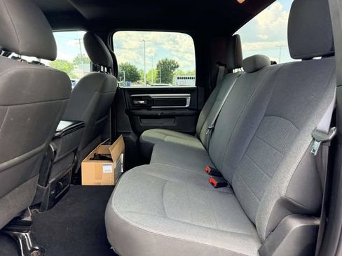 Used 2024 RAM 1500 Warlock AWD/4WD image 13