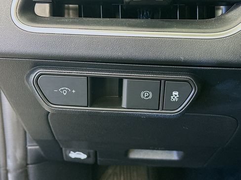 Used 2025 Kia K4 FWD image 17