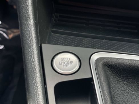New 2026 Volkswagen Jetta SEL FWD image 17