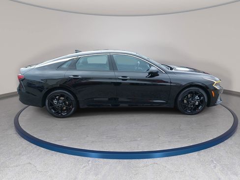 New 2026 Kia K5 GT-Line FWD image 4