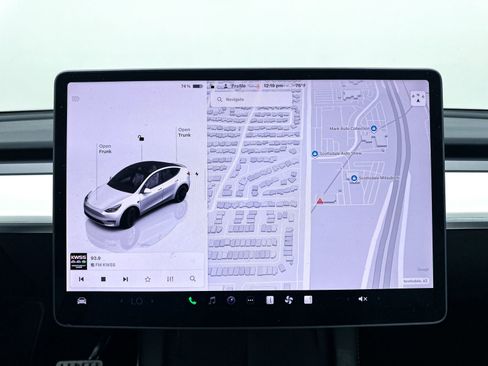 Used 2022 Tesla Model Y Performance AWD/4WD image 5