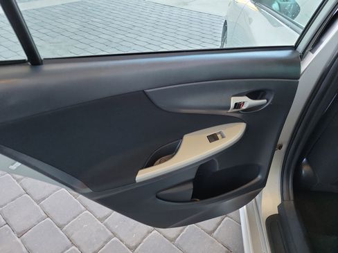 Used 2013 Toyota Corolla S image 27