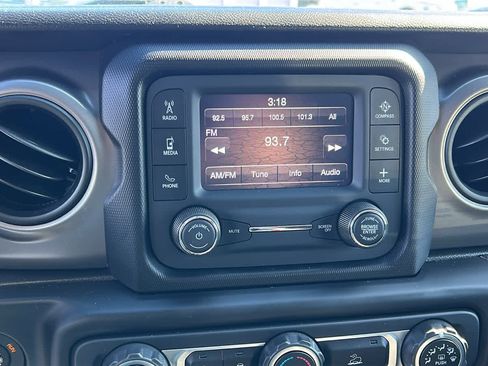 Used 2021 Jeep Wrangler Sport image 16