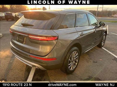 Certified 2022 Lincoln Corsair AWD w/ Equipment Group 101A image 30