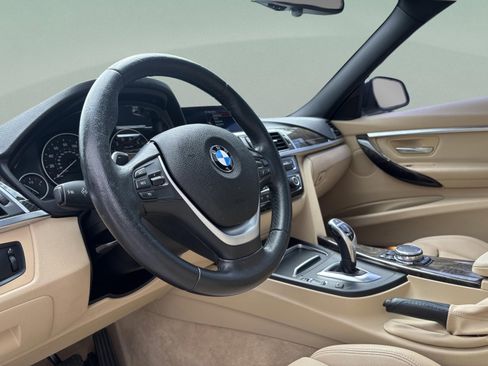 Used 2016 BMW 328i Sedan RWD image 24