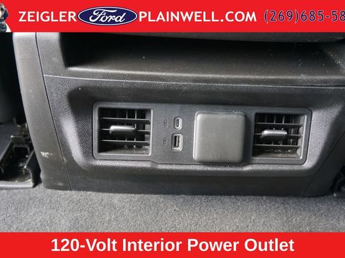 Used 2024 Chevrolet Silverado 1500 LT AWD/4WD image 11