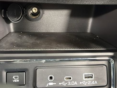 New 2026 Subaru Ascent Limited image 28