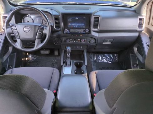 Used 2023 Nissan Frontier SV RWD image 14