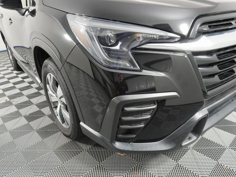 Used 2024 Subaru Ascent Premium w/ Convenience Package image 10