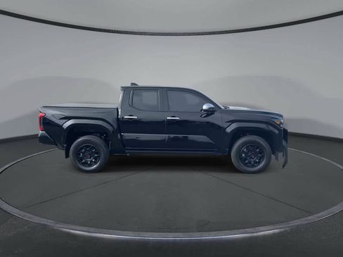 Certified 2024 Toyota Tacoma Limited w/ Limited Package (LT) AWD/4WD image 9