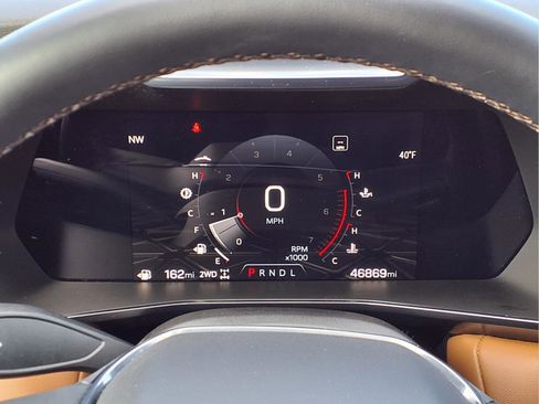 Used 2023 GMC Canyon AT4 w/ AT4 Premium Package image 28