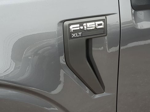 Certified 2022 Ford F150 XLT w/ Equipment Group 302A High image 18