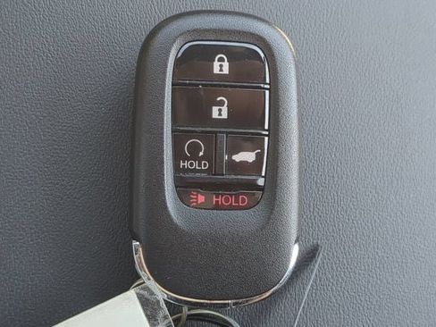 Used 2025 Honda HR-V Sport image 27