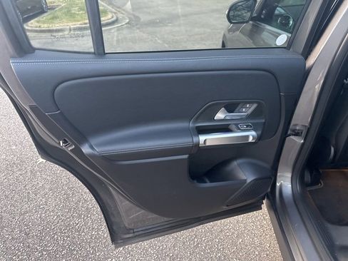 Certified 2021 Mercedes-Benz GLB 250 4MATIC image 10