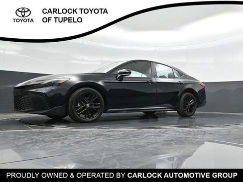 Used 2026 Toyota Camry SE image 42