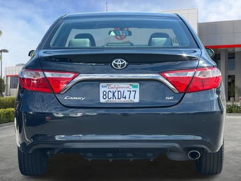 Certified 2017 Toyota Camry SE FWD image 6