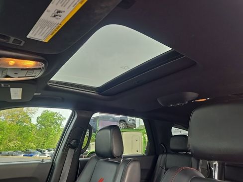 Used 2024 Dodge Durango GT AWD/4WD image 11