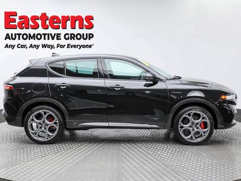 Used 2024 Alfa Romeo Tonale Veloce image 4