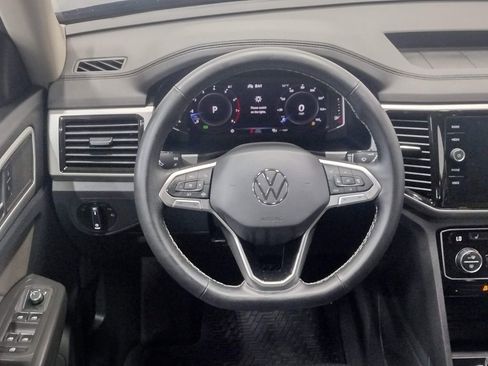 Certified 2022 Volkswagen Atlas SE FWD image 38