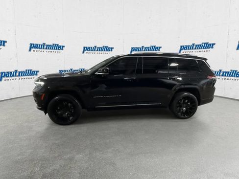 Used 2021 Jeep Grand Cherokee L Summit w/ Advanced Protech Group IV AWD/4WD image 3