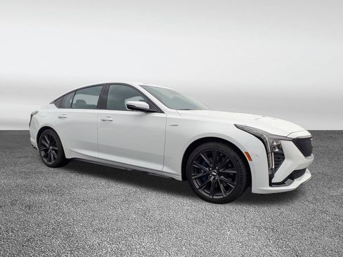 Certified 2025 Cadillac CT5 V image 3